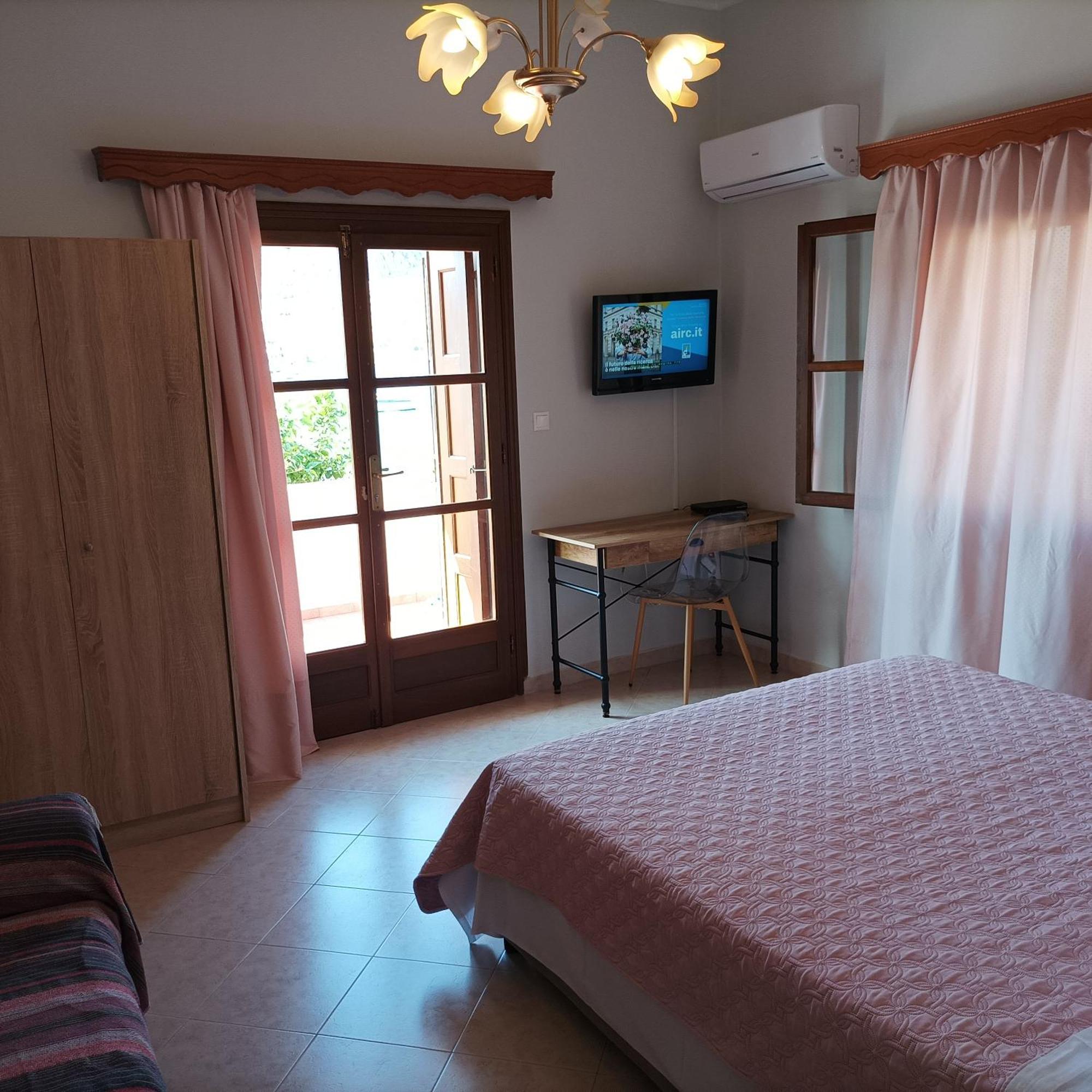 Apartamento Pedi Breeze Symi Exterior foto